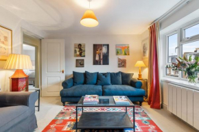Bright & Cosy Gem ~ Battersea Park View ~ King Bed